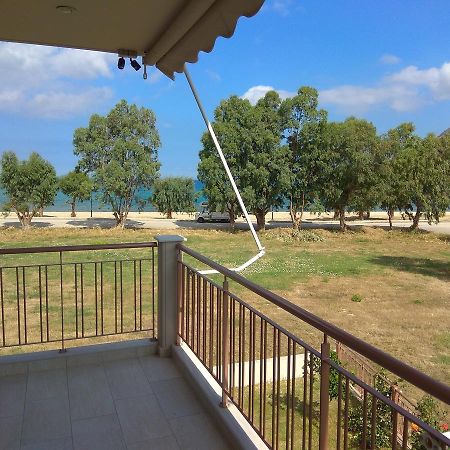 פלטאריה 4 Seasons Villas מראה חיצוני תמונה