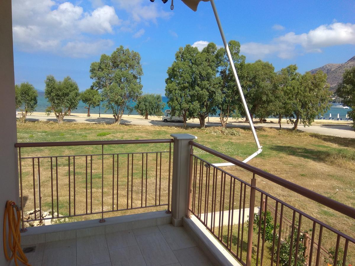 פלטאריה 4 Seasons Villas מראה חיצוני תמונה