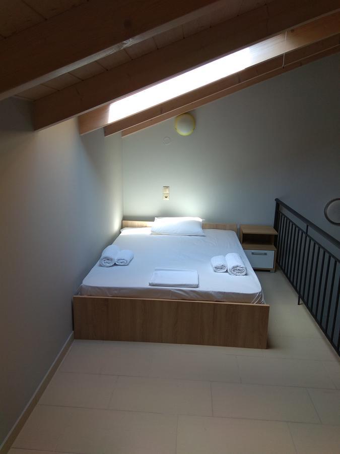 פלטאריה 4 Seasons Villas מראה חיצוני תמונה