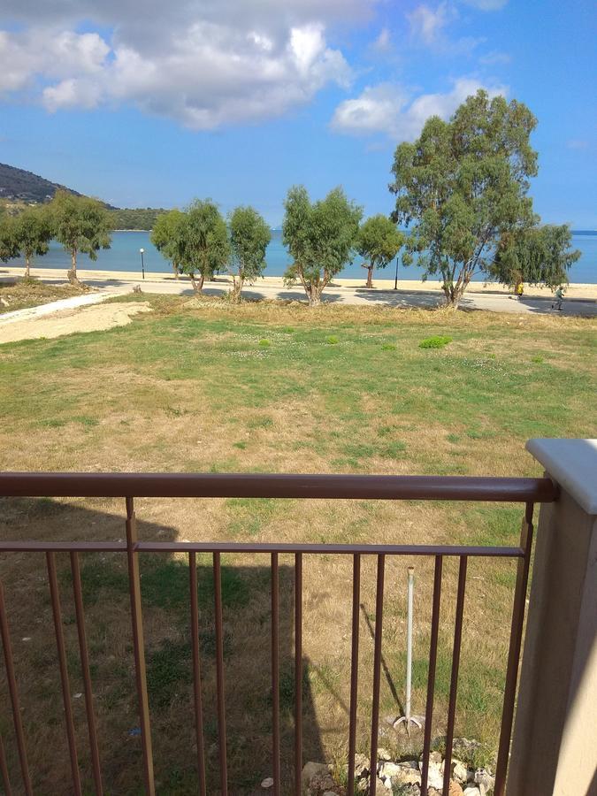 פלטאריה 4 Seasons Villas מראה חיצוני תמונה
